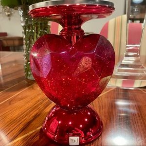 NWT Bath & Body Works HEART WATER GLOBE PEDESTAL 3-Wick Candle Holder♥️